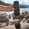 Aparat de cafea portabil Wacaco Nanopresso (negru) + carcasă solidă